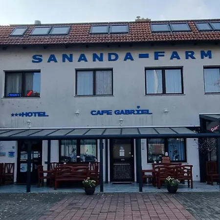 Hotel Sananda-Farm